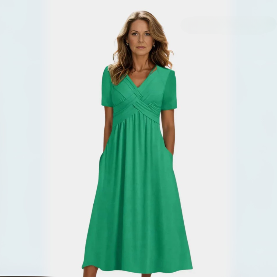 Adéla | Rochie Elegantă și Romantică