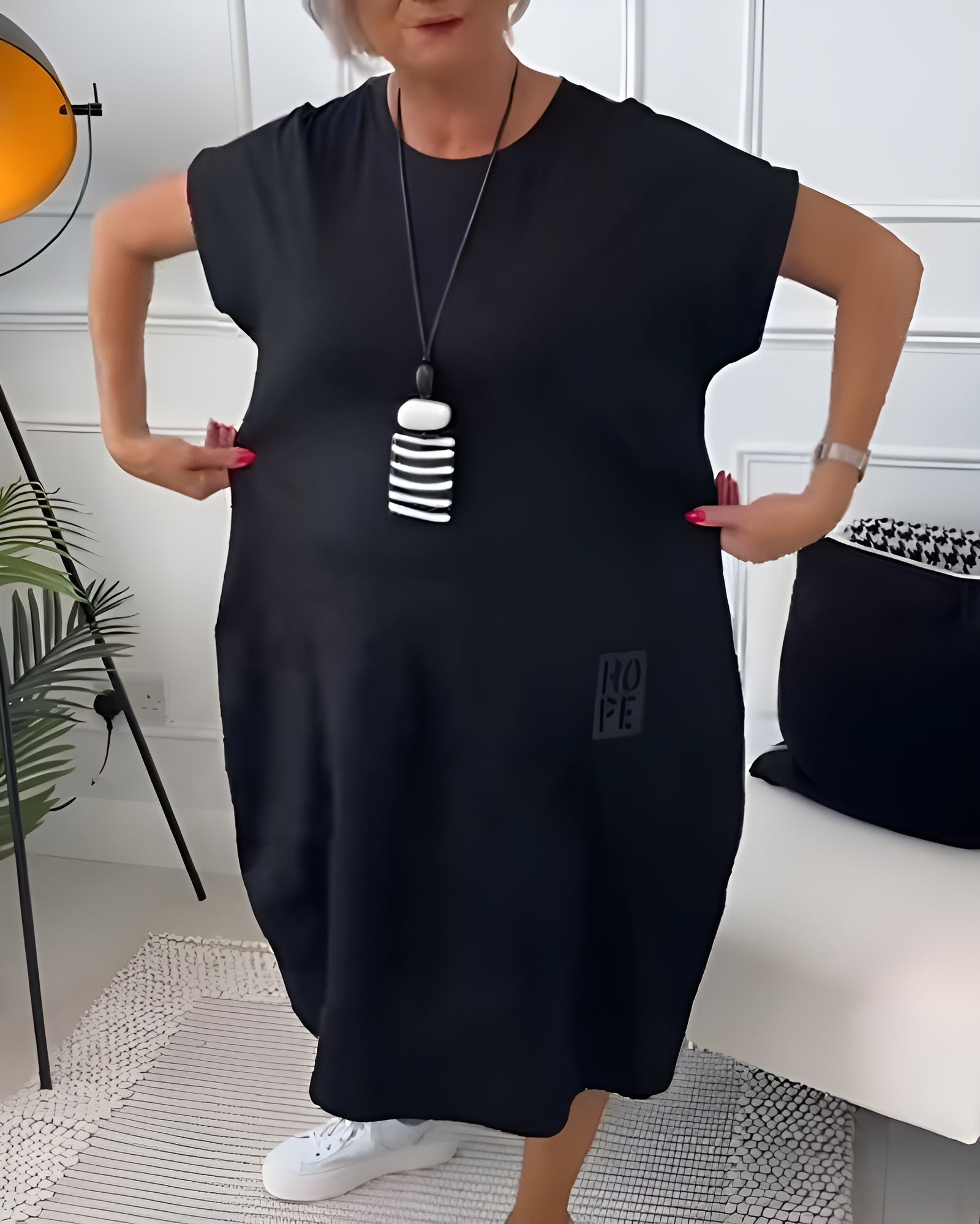 Iris™ - Rochie Elegantă cu Mâneci Scurte