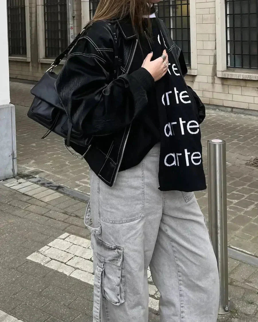 Lisa - Jachetă Bomber din Piele Imitată