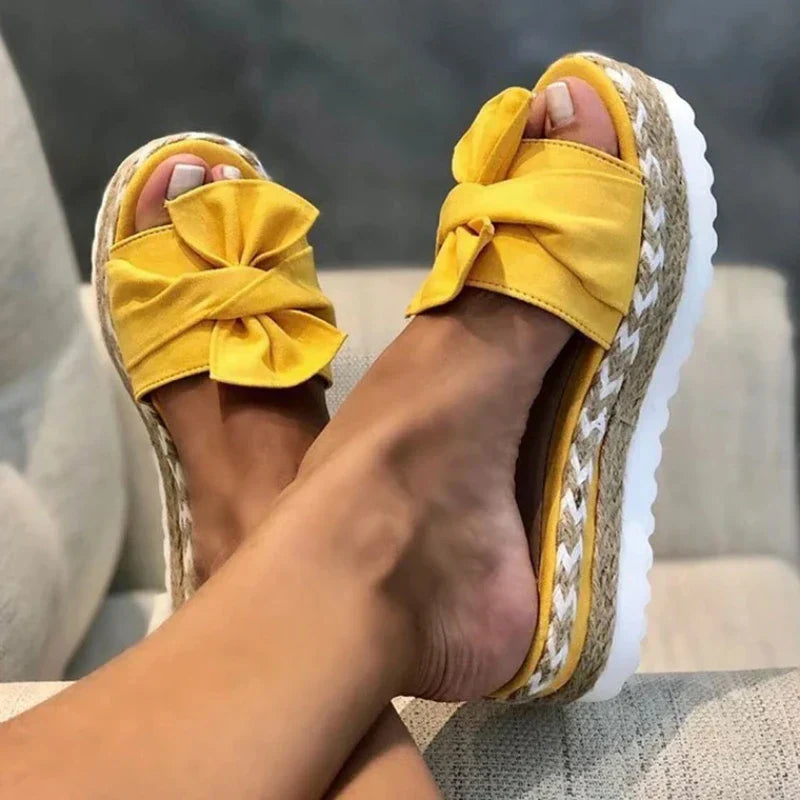 Camila™ - Sandale cu fundă florală și toc wedge