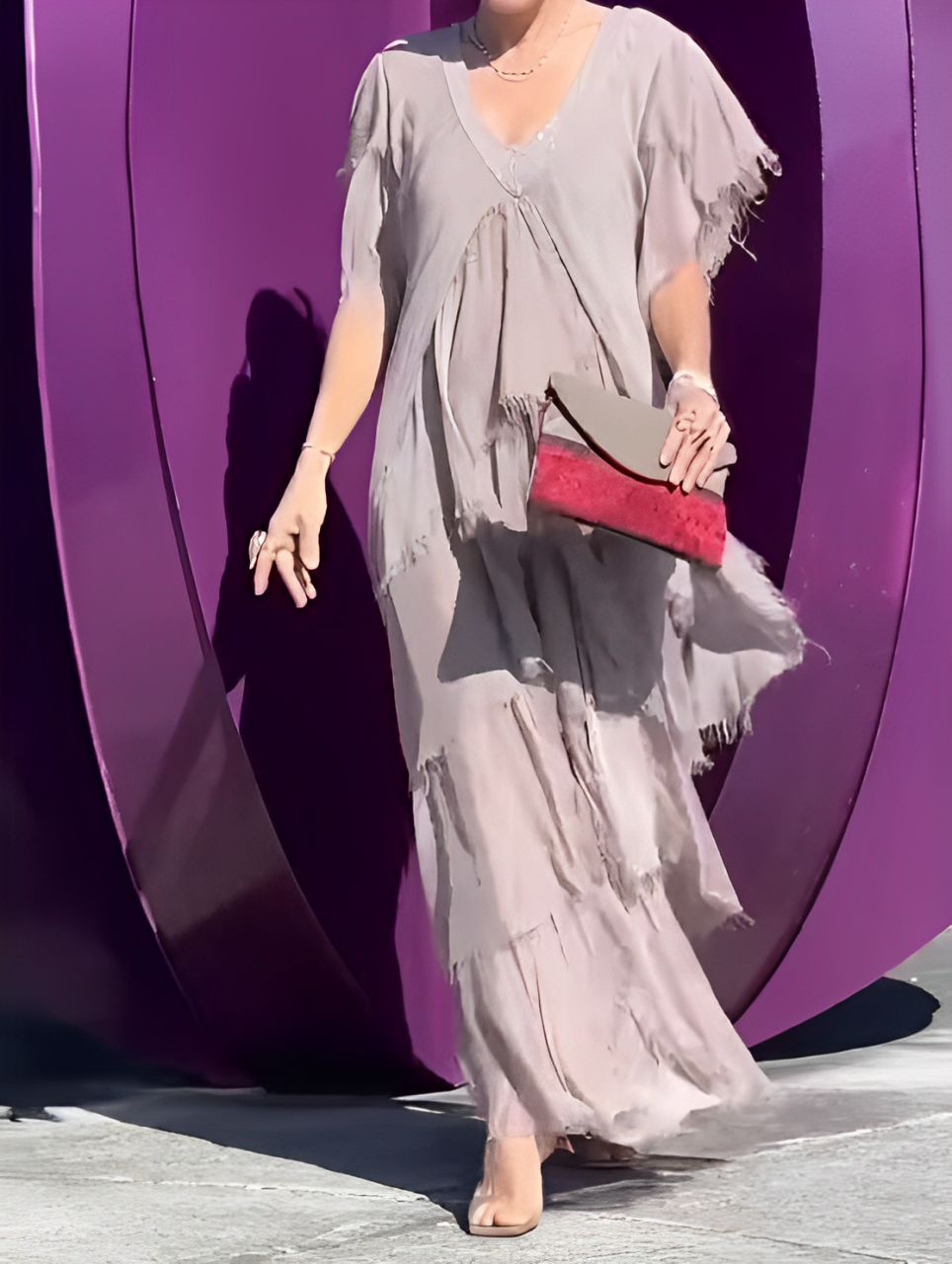 Dakini | Rochie Maxi Elegantă cu Decolteu în V – Stil Grațios și Confortabil