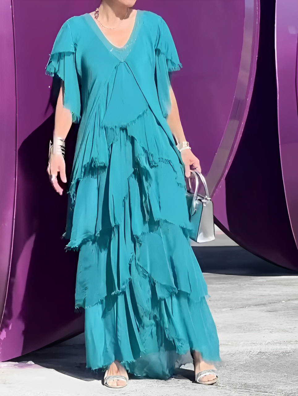 Dakini | Rochie Maxi Elegantă cu Decolteu în V – Stil Grațios și Confortabil