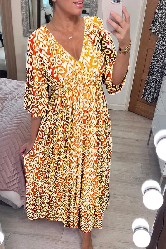 Rochie lungă boho casual cu imprimeu, decolteu în V și talie înfășurată