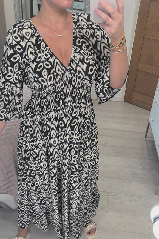 Rochie lungă boho casual cu imprimeu, decolteu în V și talie înfășurată